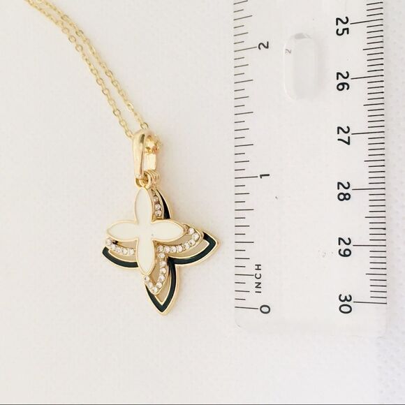 Layered Flower Charm Pendant Long Necklace NWT - Picture 8 of 9